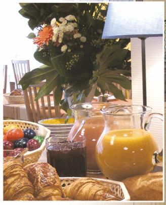 Amadeus Hotel Sarreguemines Esterno foto