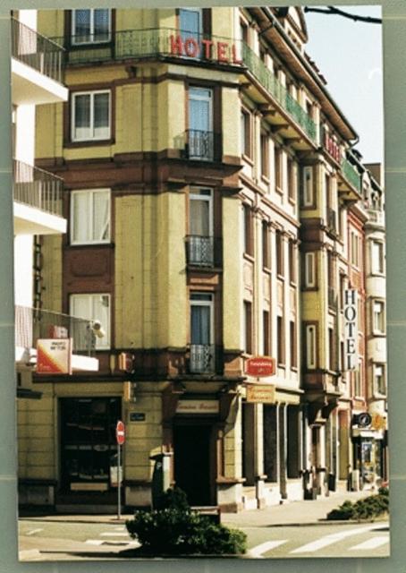 Amadeus Hotel Sarreguemines Esterno foto